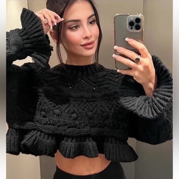 ZARA Cropped Sweater Black Knit Chunky Ruffle Long Sleeve size Small EUC - Picture 11 of 11
